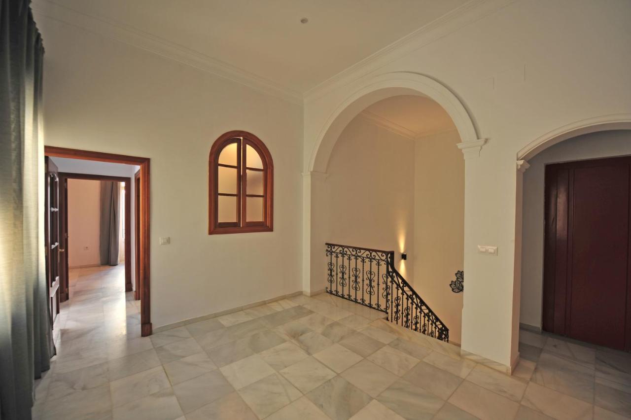 Palacio Centro Terraza 8 Dormitorios Jerez de la Frontera Buitenkant foto